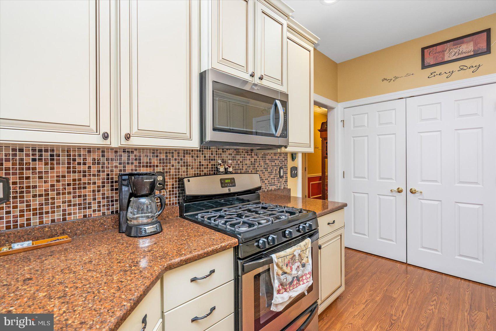 BARRINGTON - Residential