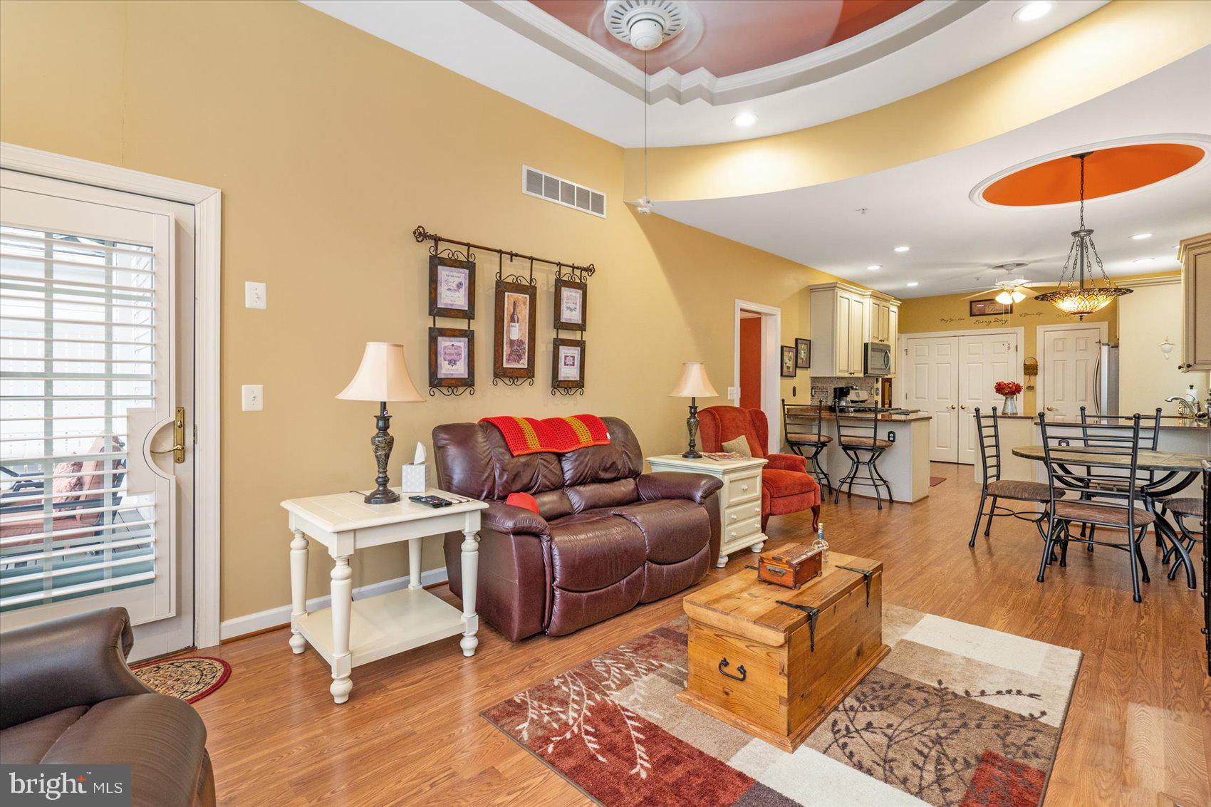 BARRINGTON - Residential