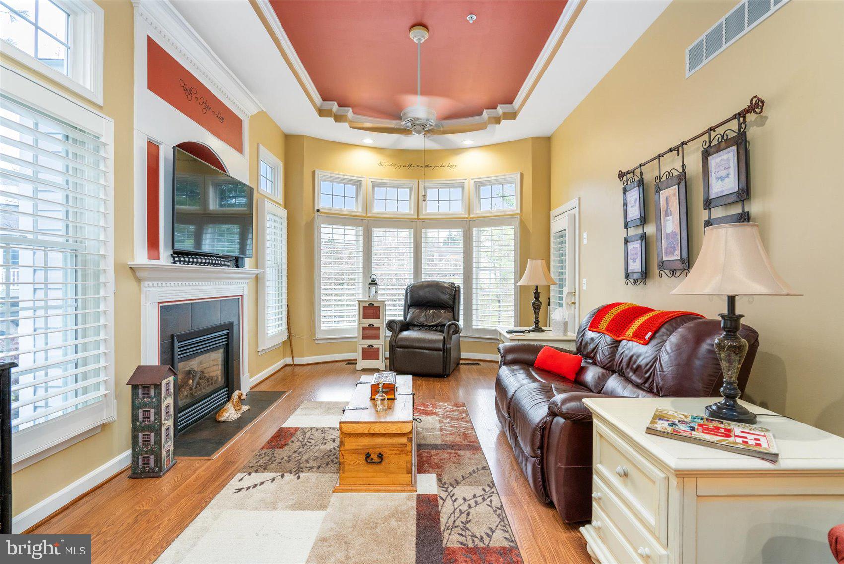 BARRINGTON - Residential