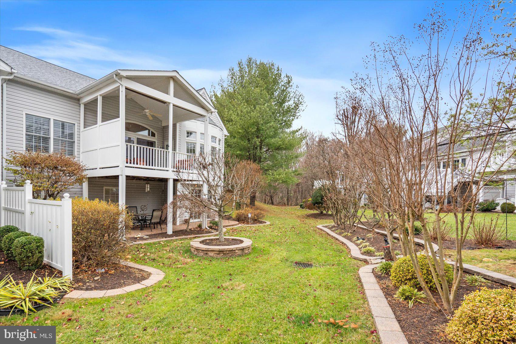 BARRINGTON - Residential