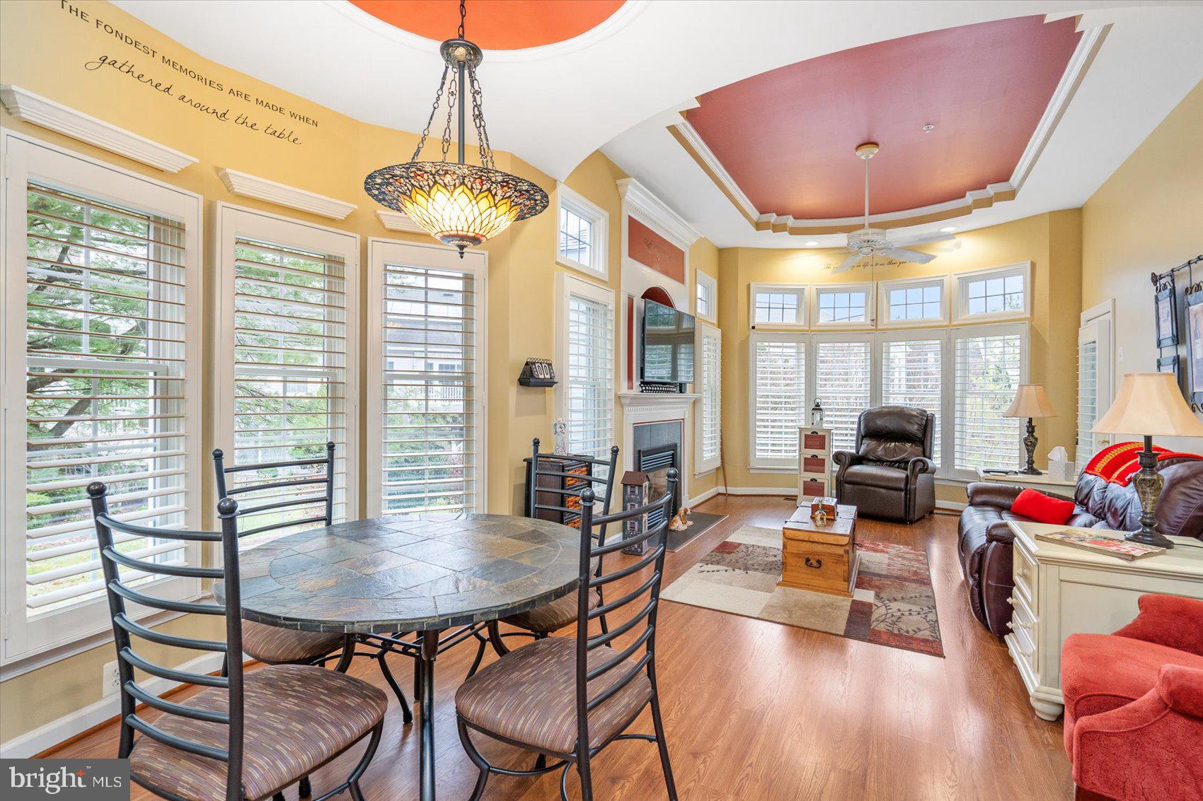 BARRINGTON - Residential