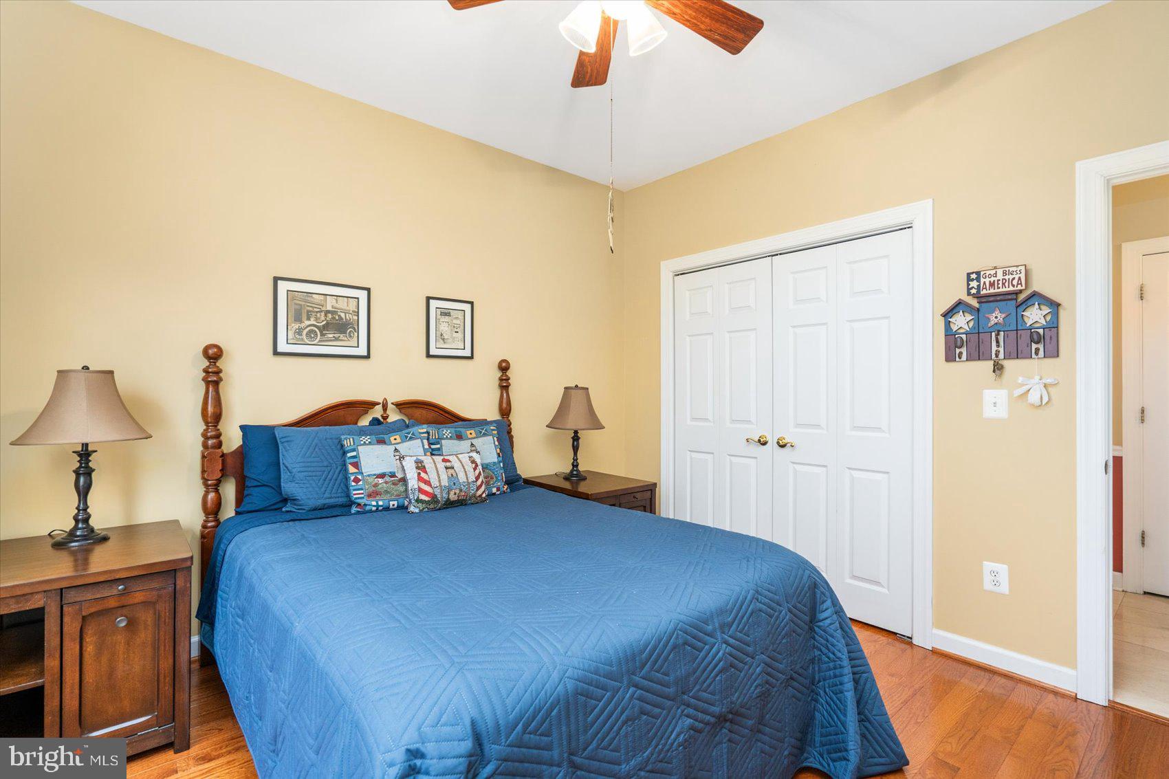 BARRINGTON - Residential