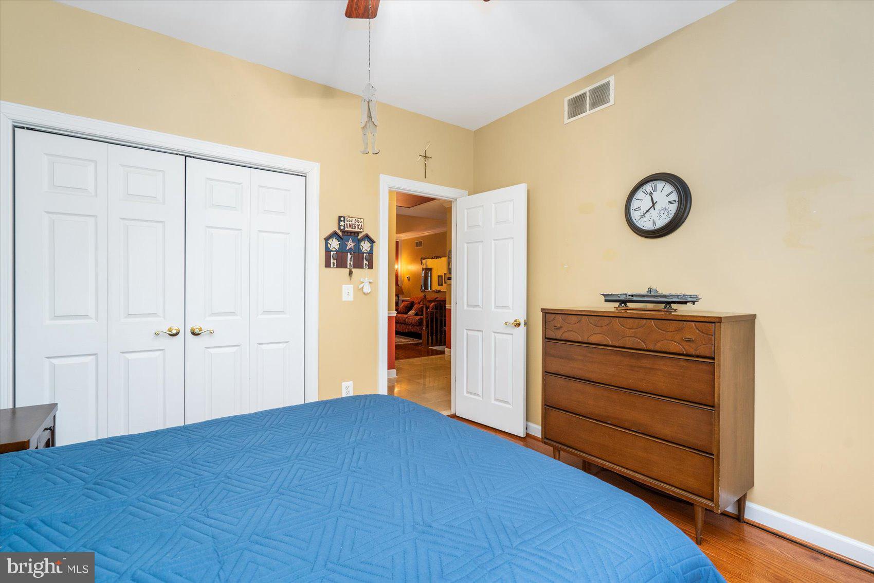 BARRINGTON - Residential