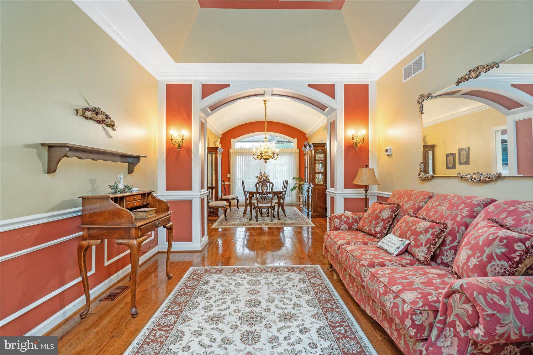 BARRINGTON - Residential