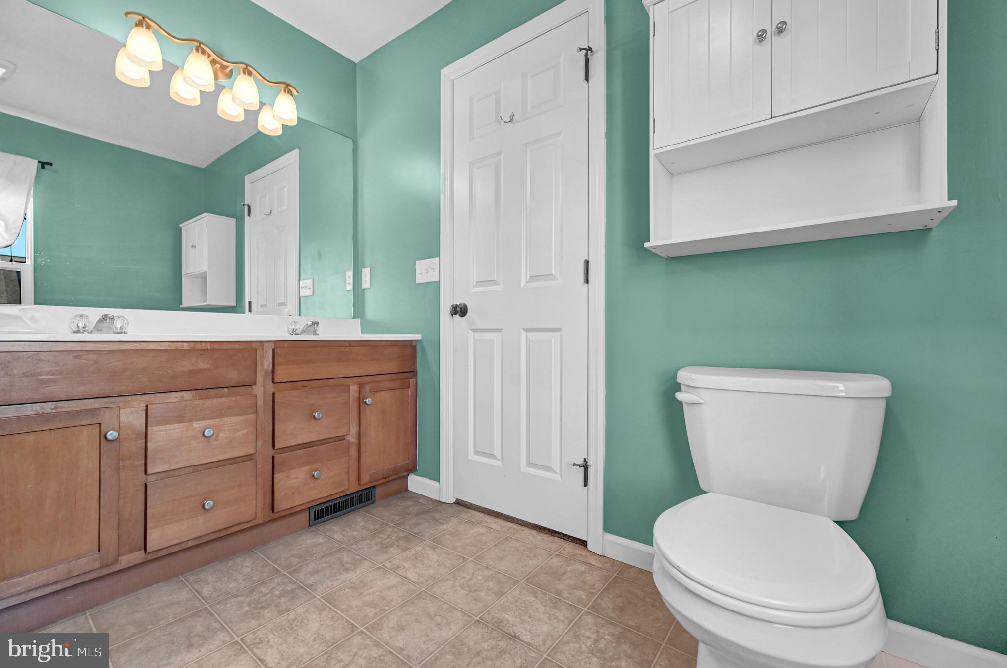 LOCUST RUN - Residential