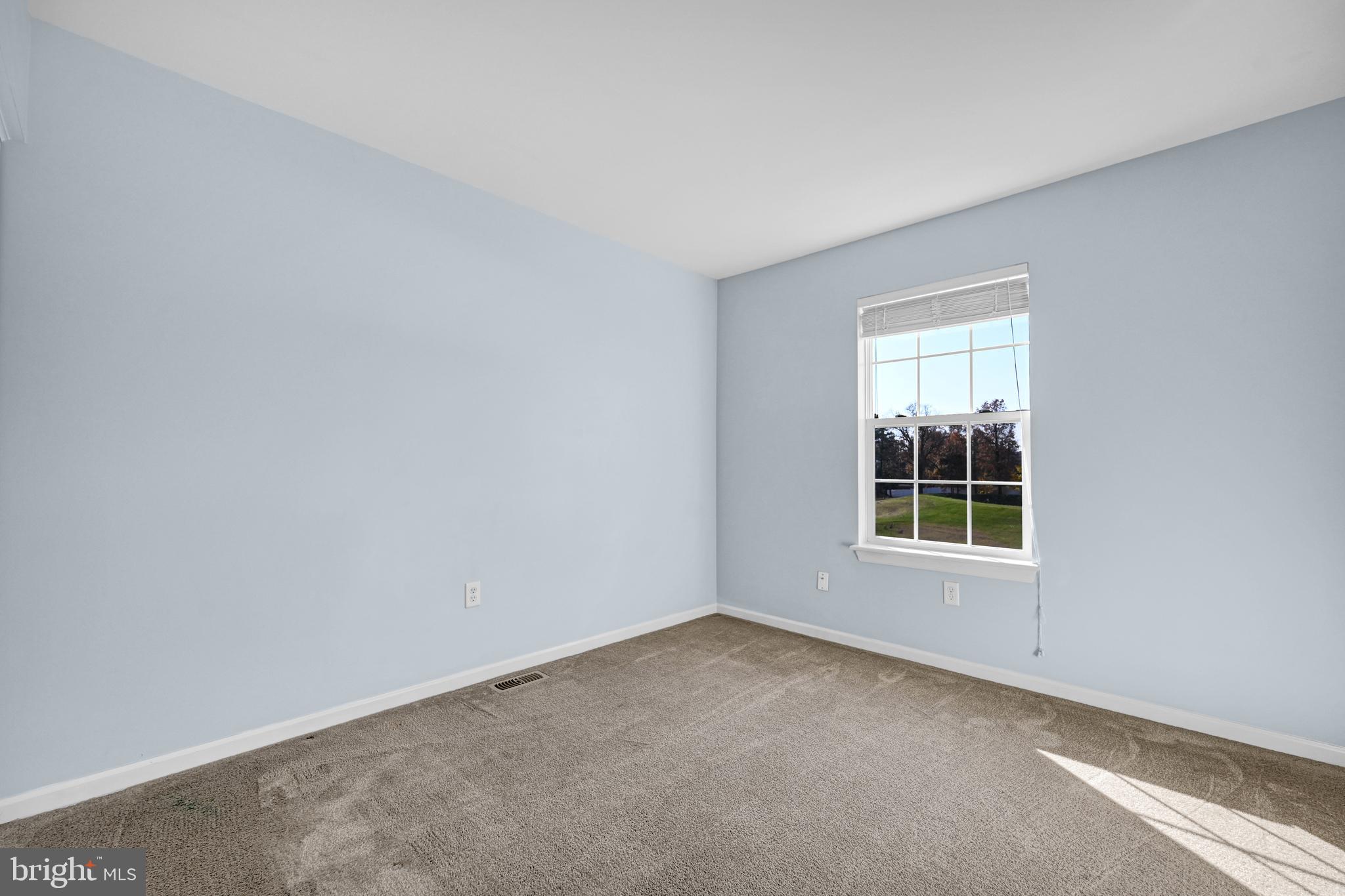 LOCUST RUN - Residential