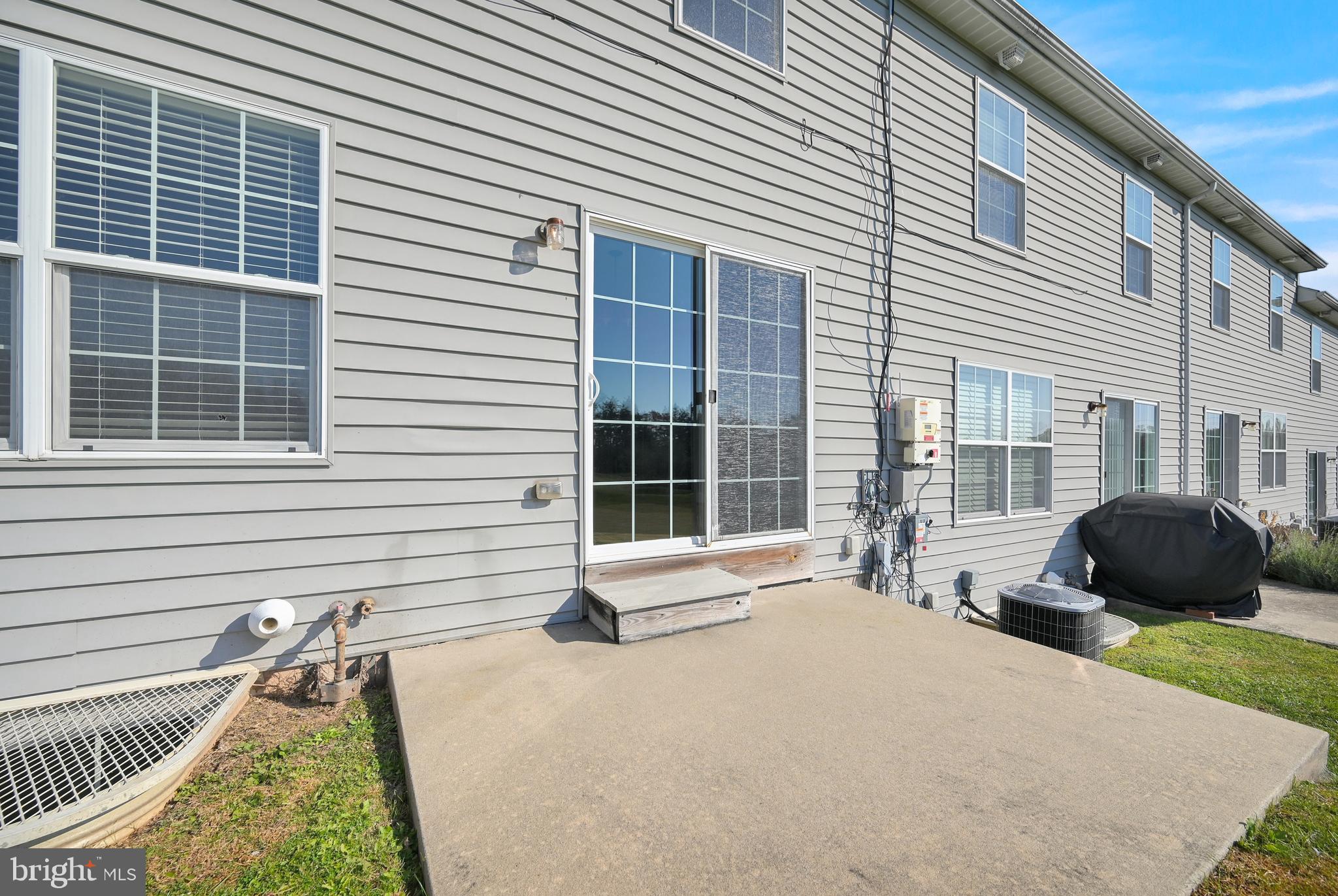 LOCUST RUN - Residential