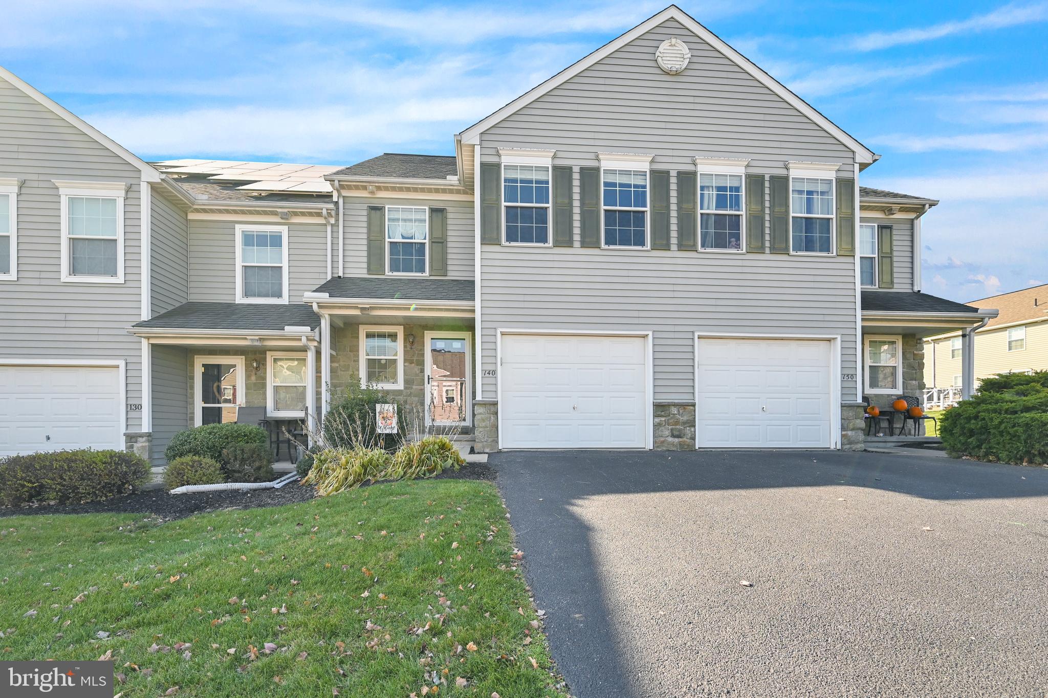 LOCUST RUN - Residential