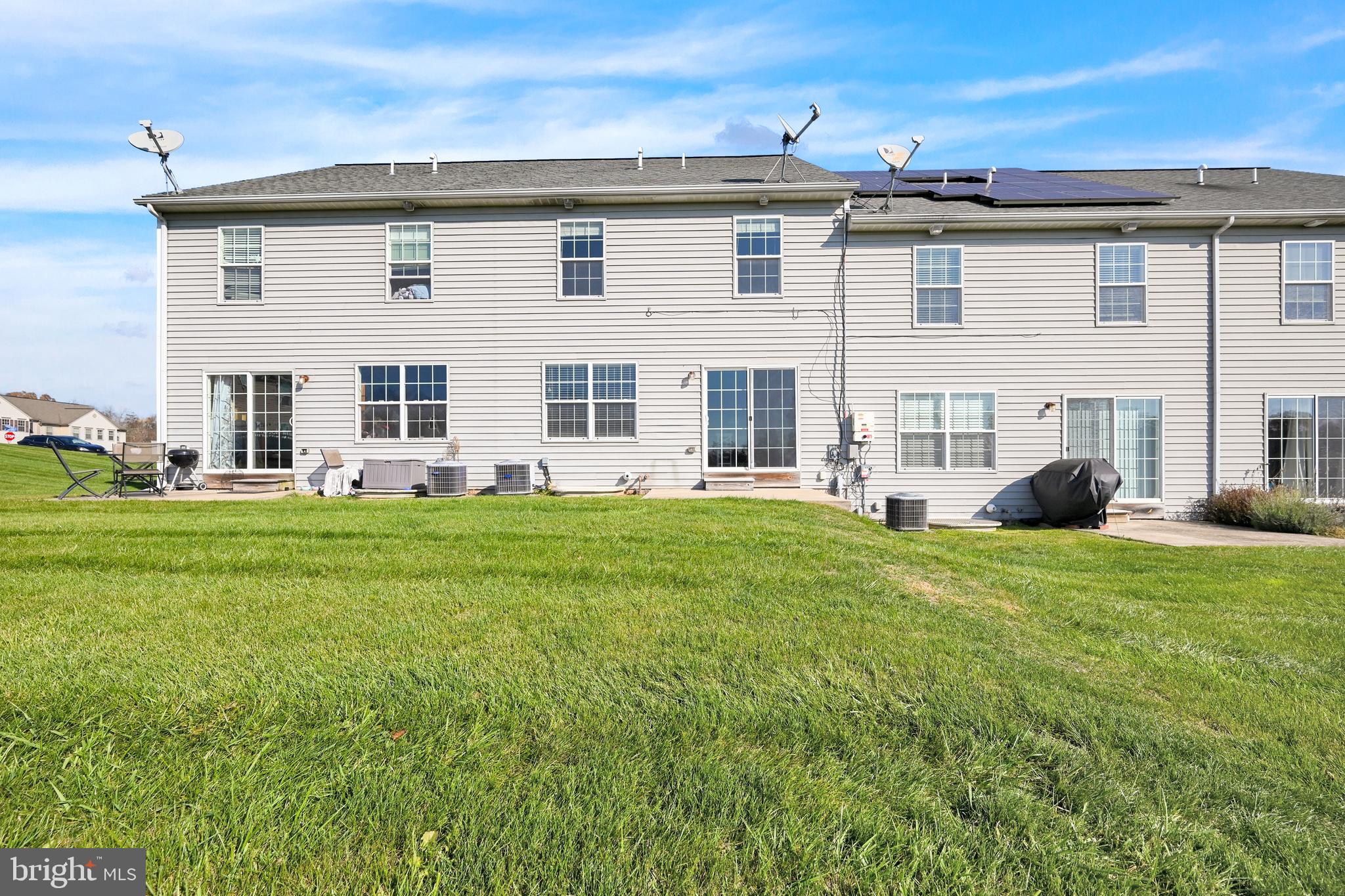 LOCUST RUN - Residential