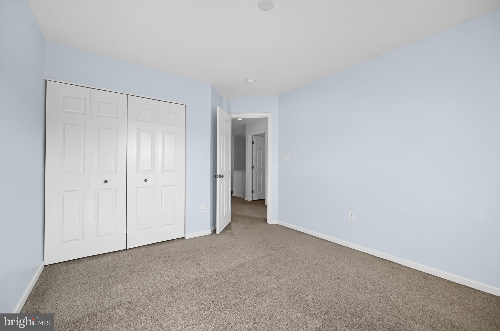 LOCUST RUN - Residential