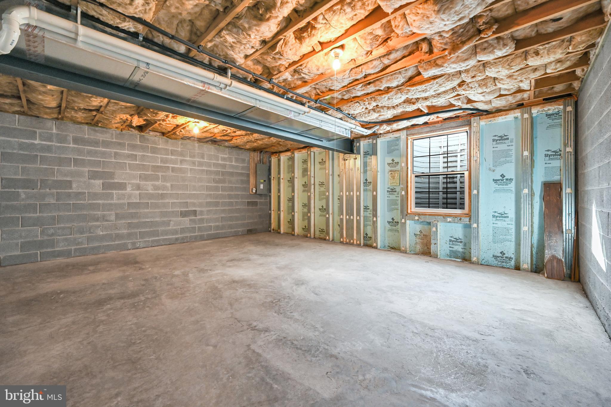 LOCUST RUN - Residential