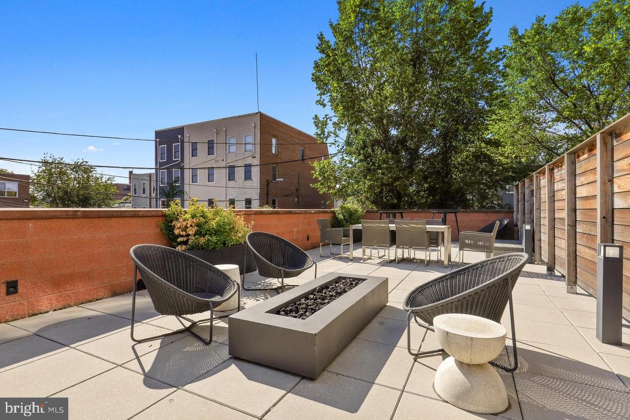 900 11TH STREET SE 410