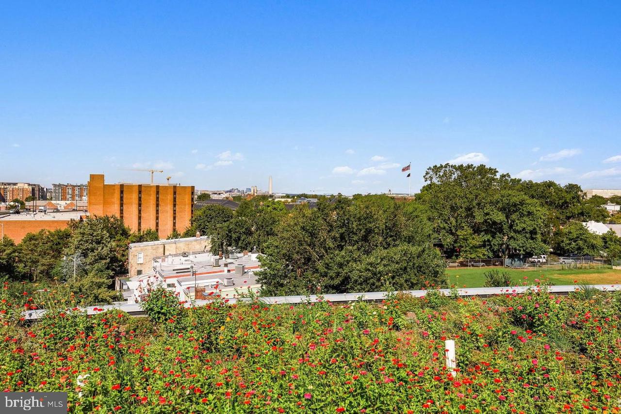 900 11TH STREET SE 410