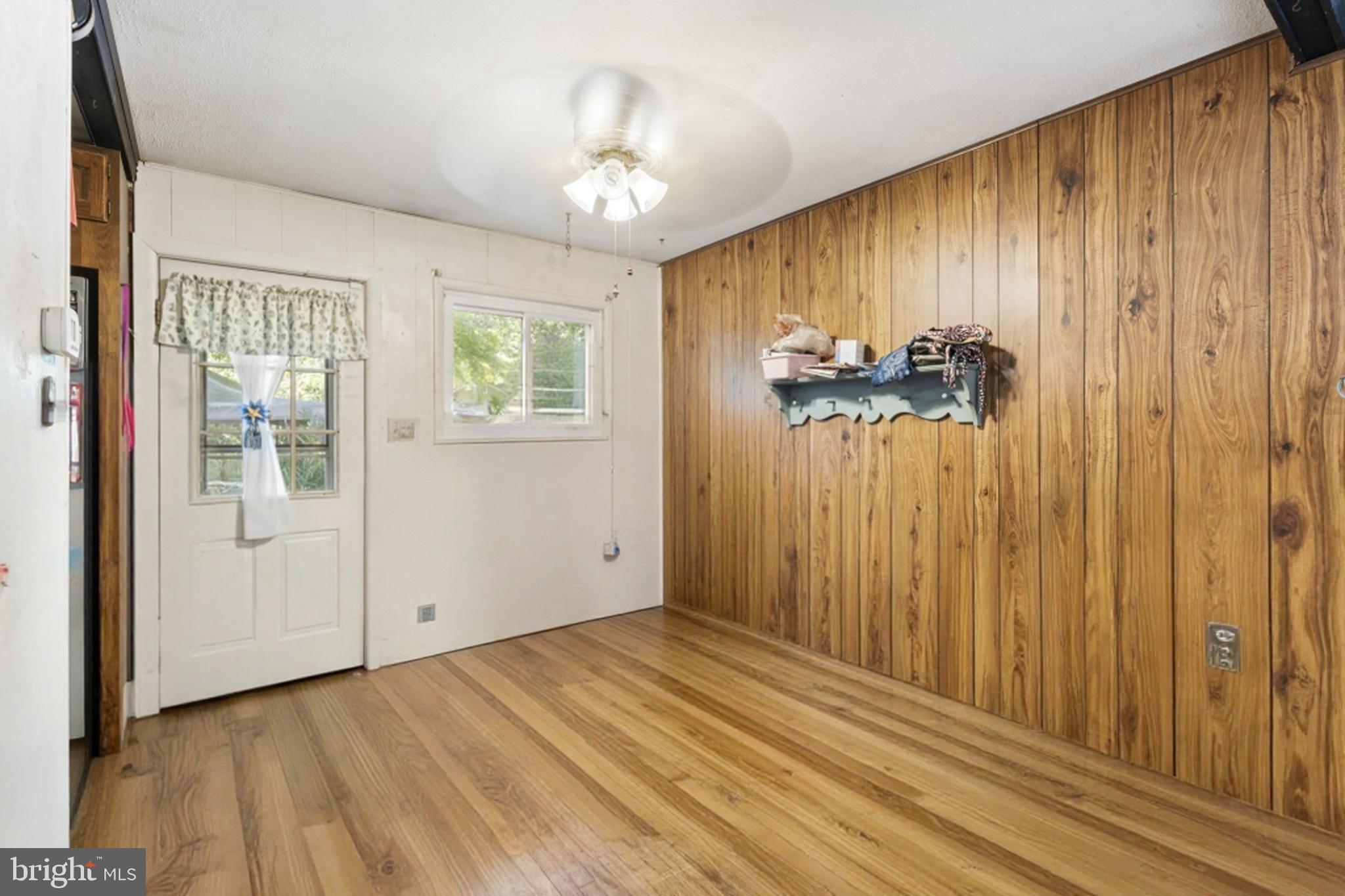 SUMMIT RIDGE - Residential