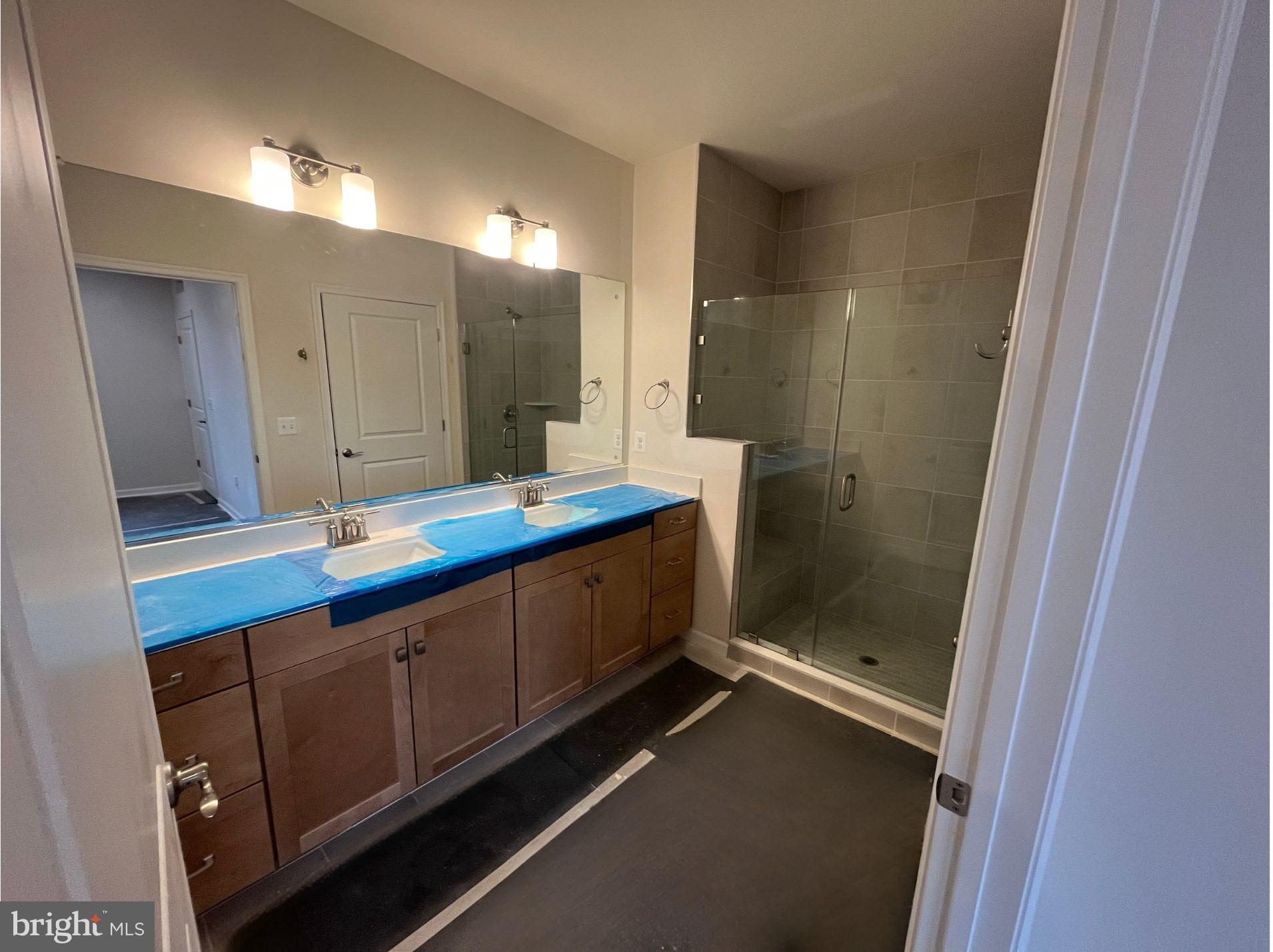 EMBREY MILL - Residential