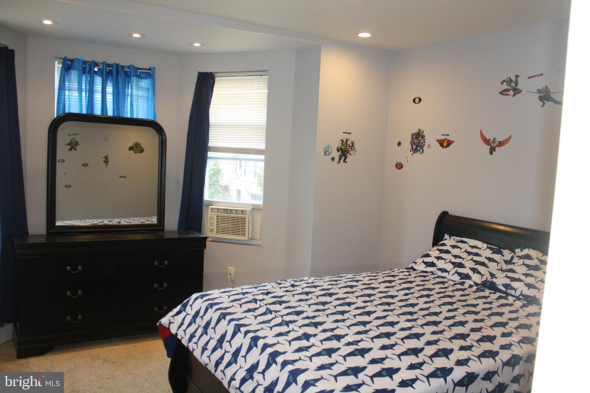 OVERBROOK - Residential