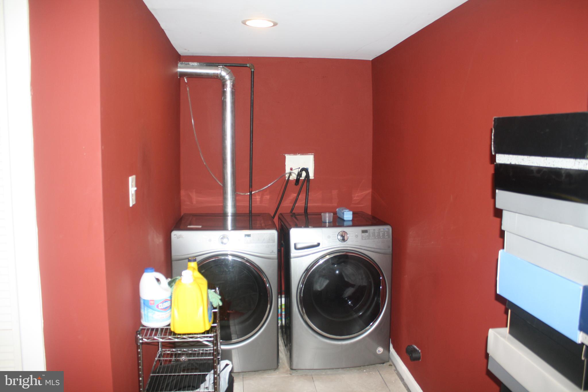 OVERBROOK - Residential