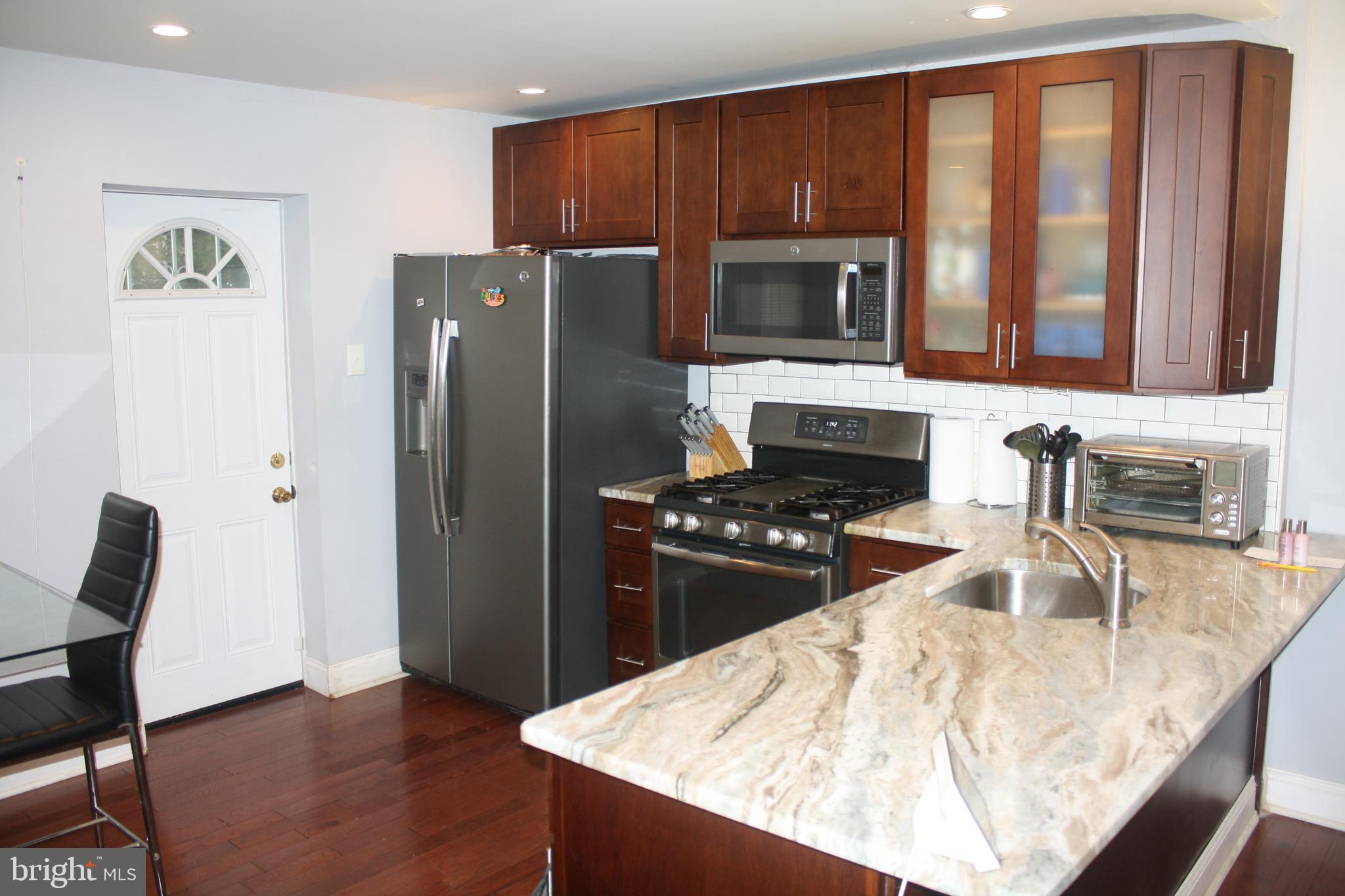 OVERBROOK - Residential