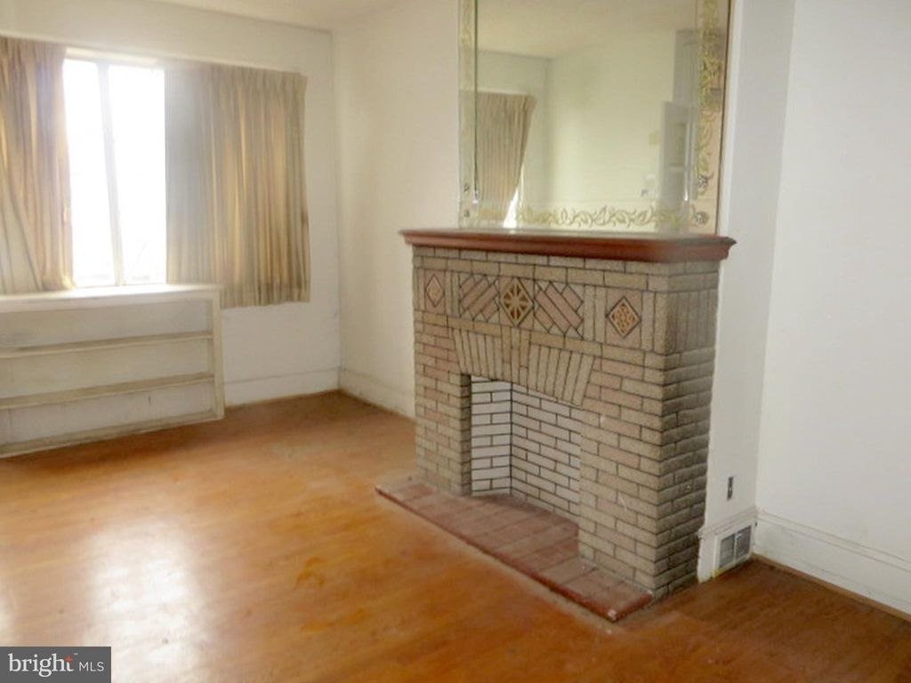 Photo of 2332 Dickinson Street, PHILADELPHIA, PA 19146 (MLS # PAPH2555154)