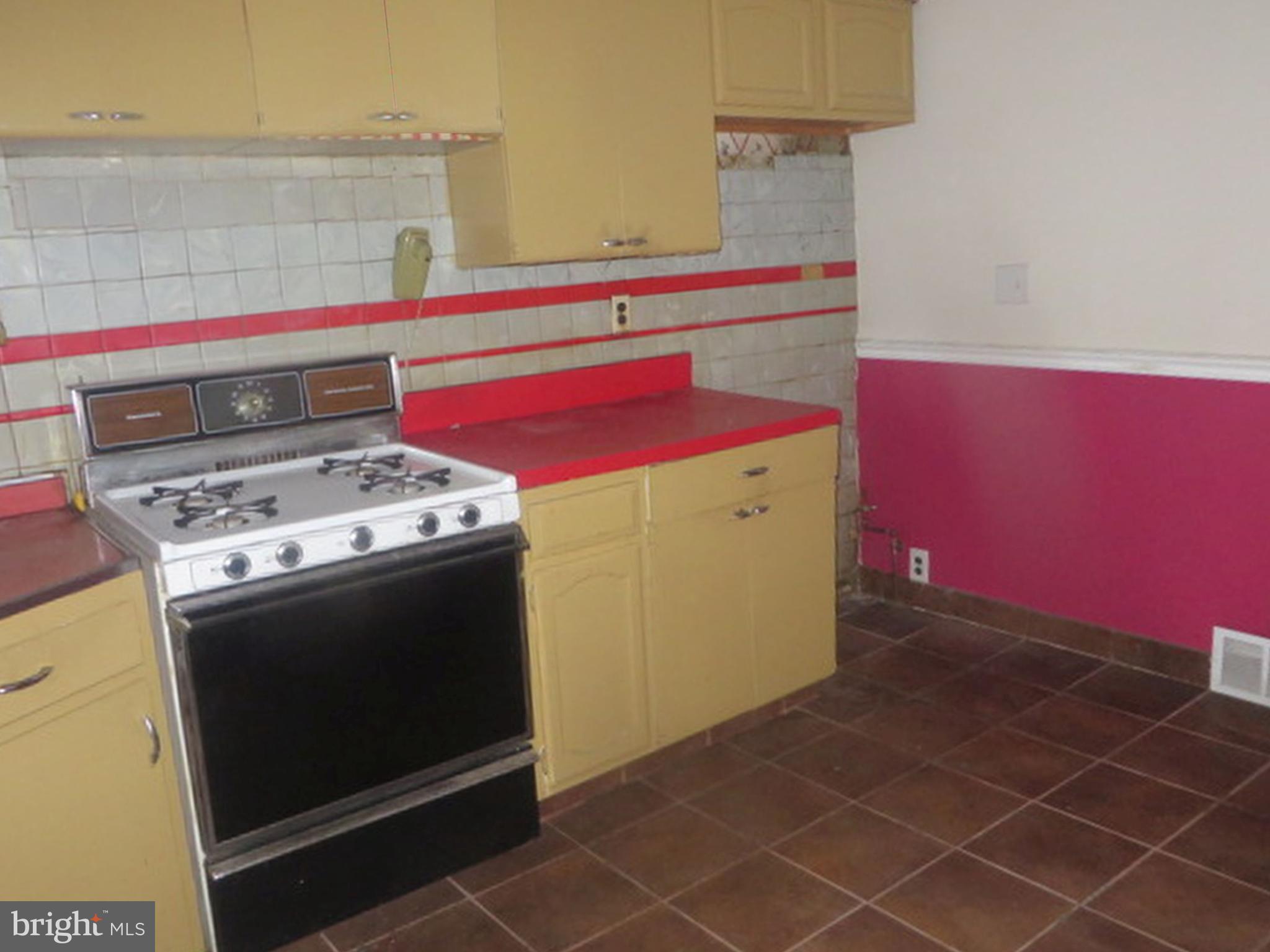 POINT BREEZE - Residential