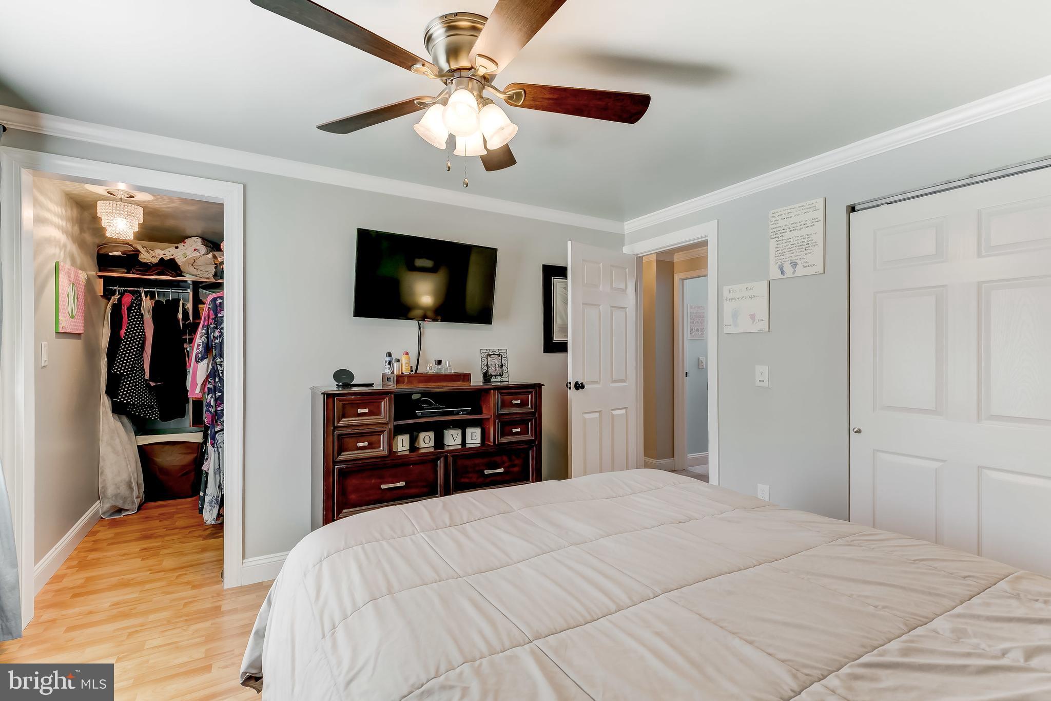 LAUREL VALLEY - Residential