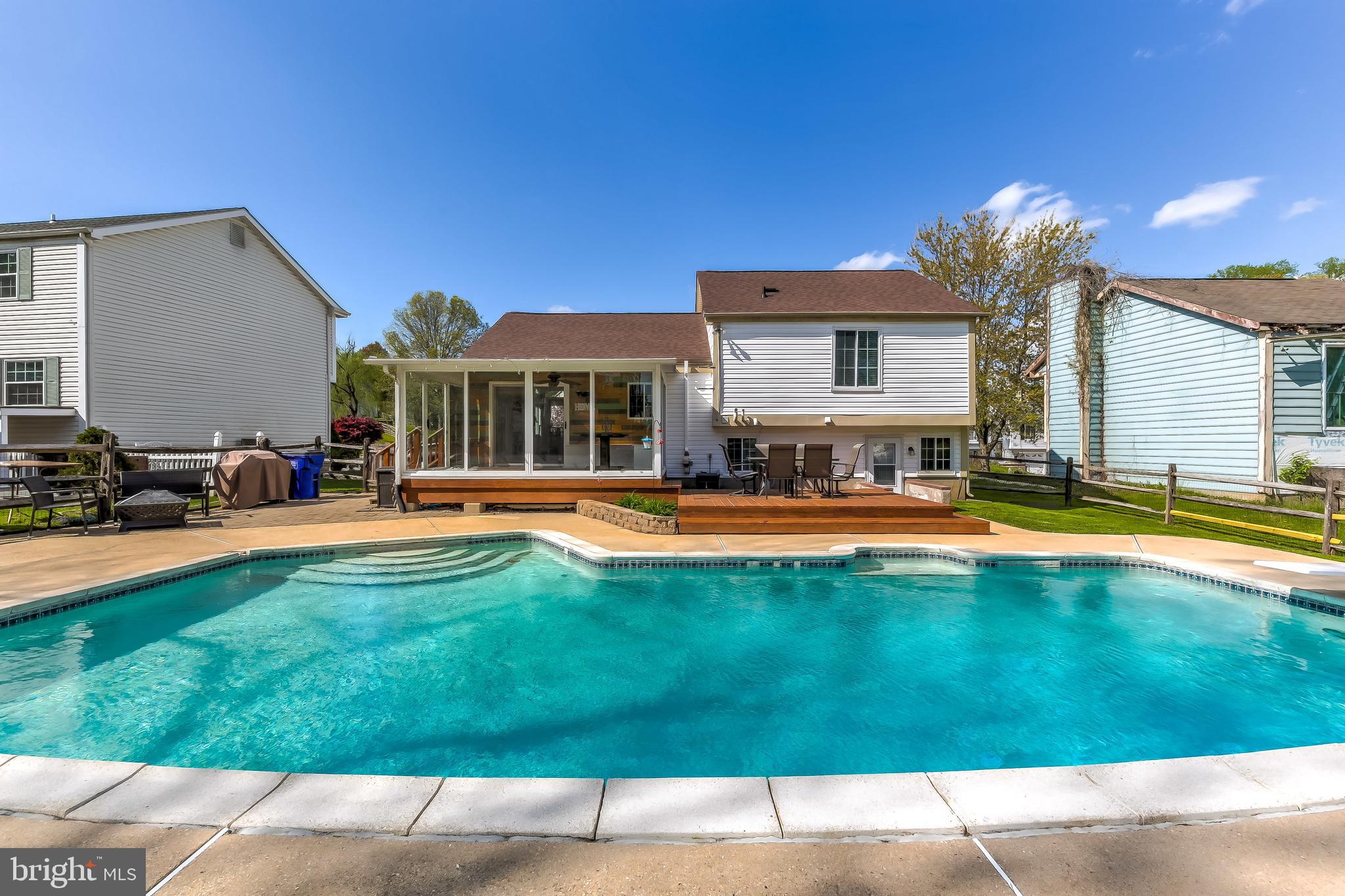 LAUREL VALLEY - Residential