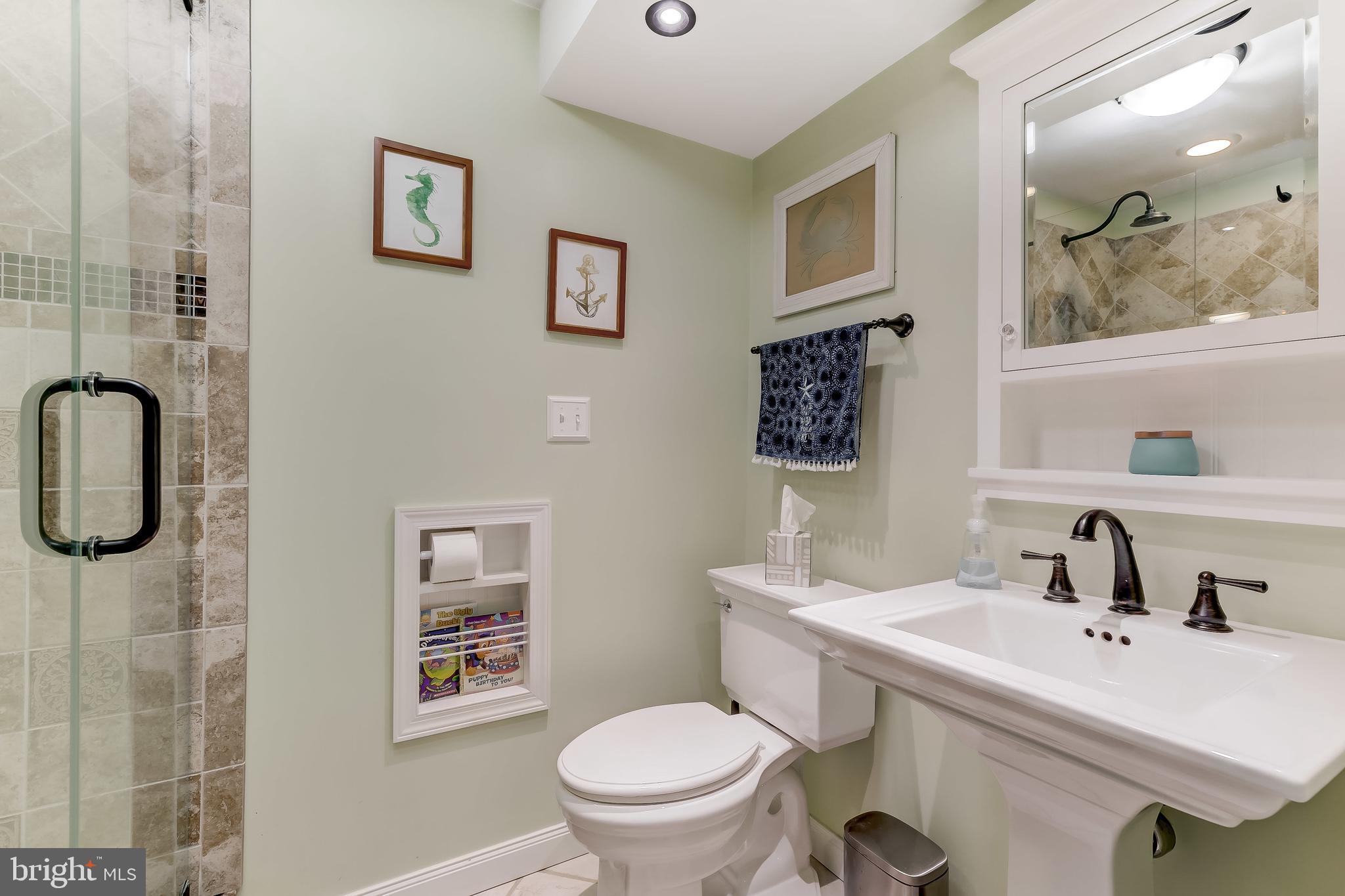 LAUREL VALLEY - Residential