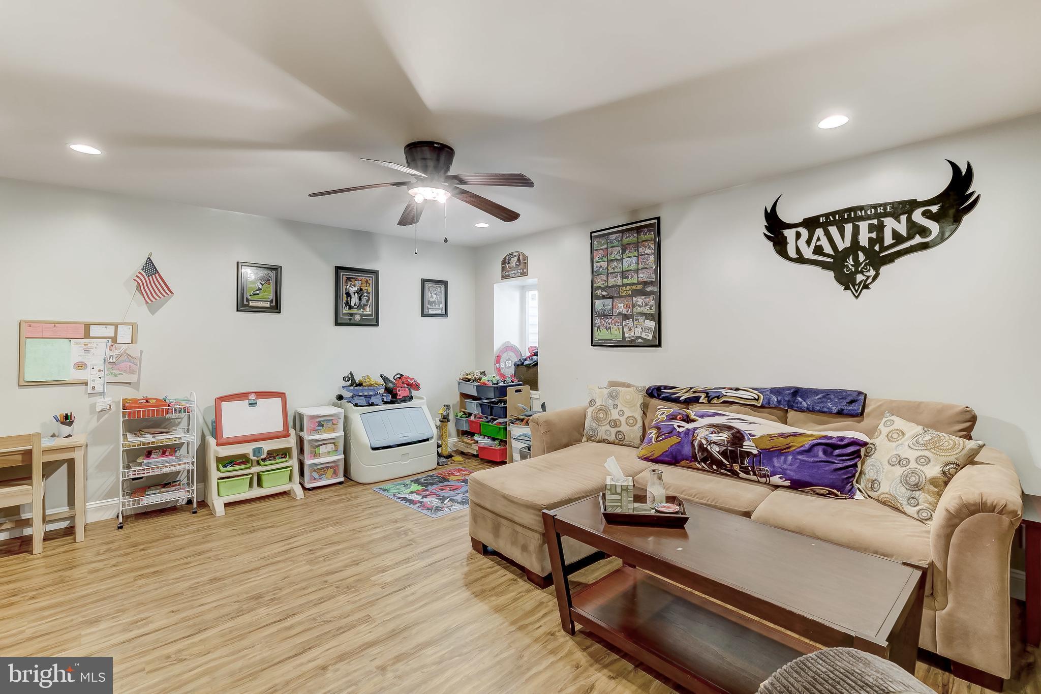 LAUREL VALLEY - Residential