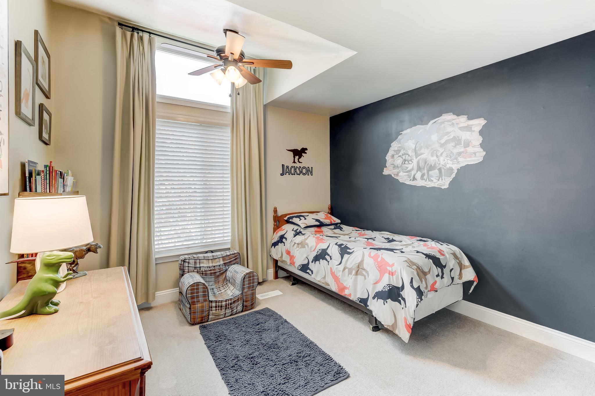 LAUREL VALLEY - Residential