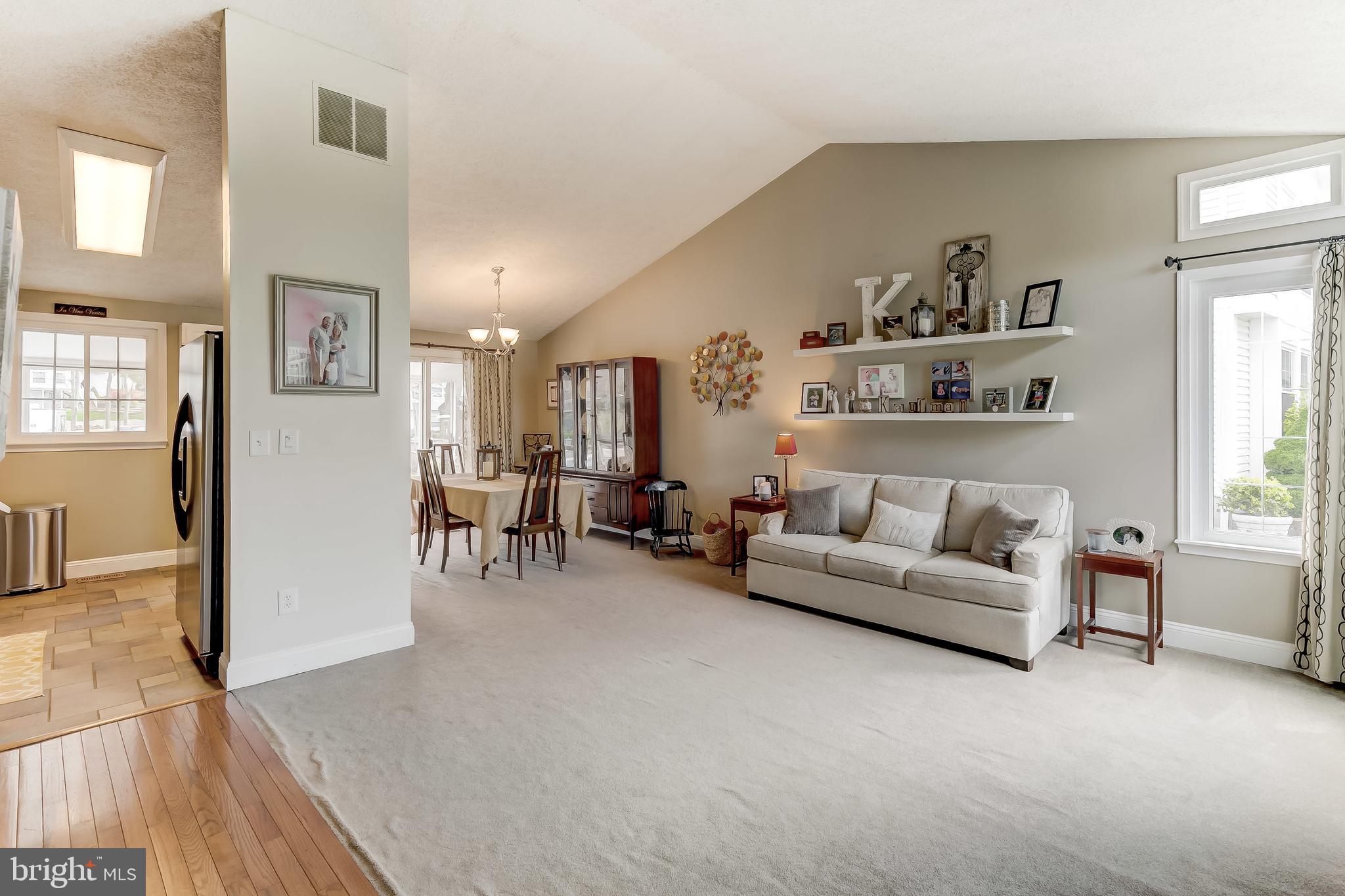 LAUREL VALLEY - Residential