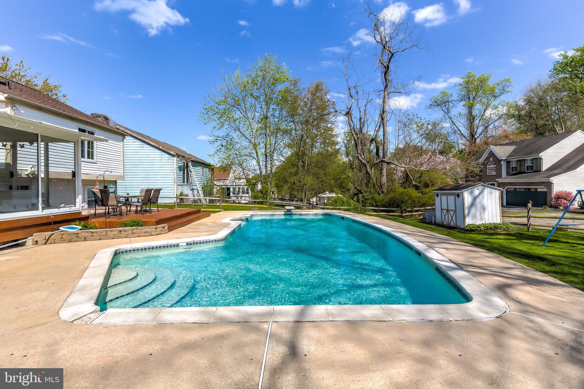 LAUREL VALLEY - Residential