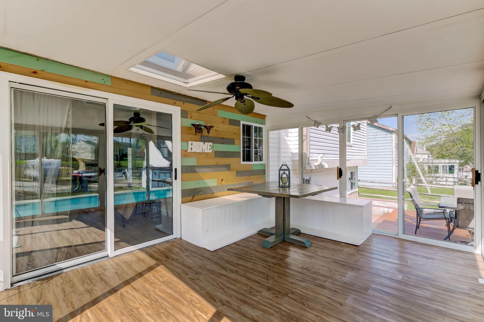 LAUREL VALLEY - Residential