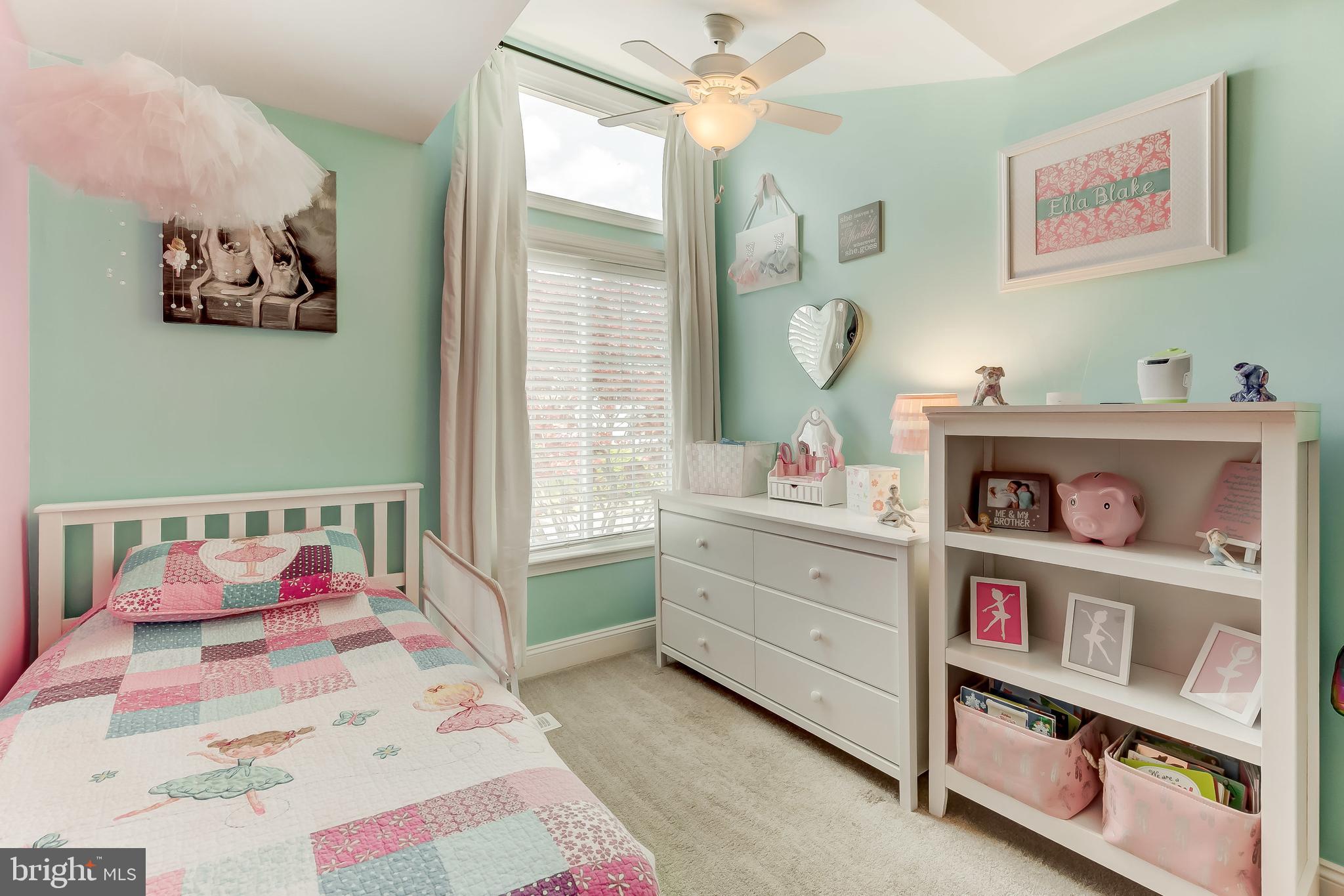 LAUREL VALLEY - Residential