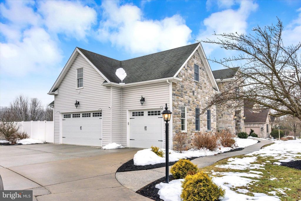 Photo of 6443 Mccormick Lane, HARRISBURG, PA 17111 (MLS # PADA2056748)