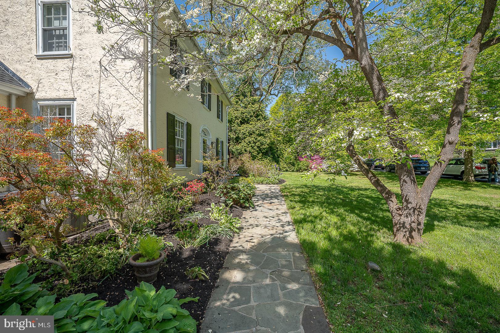 312 WINDSOR AVENUE