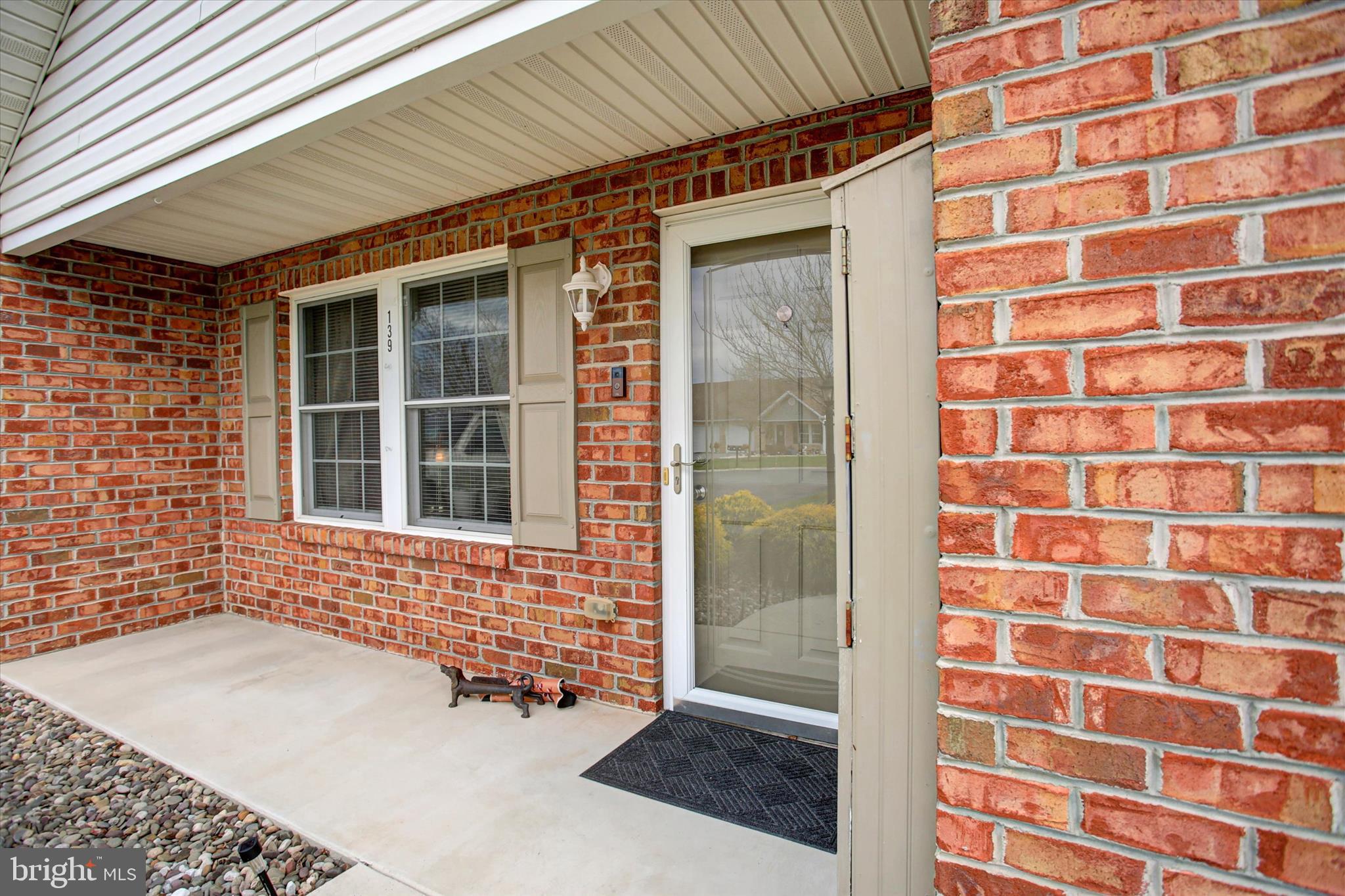 THORNWOOD VILLAGE - Residential