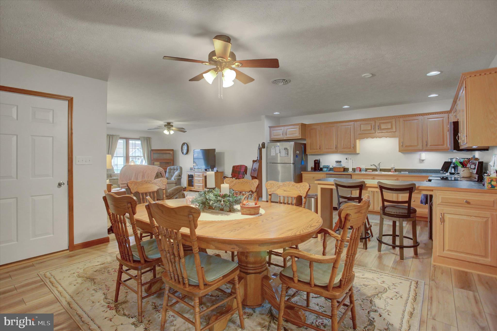 THORNWOOD VILLAGE - Residential