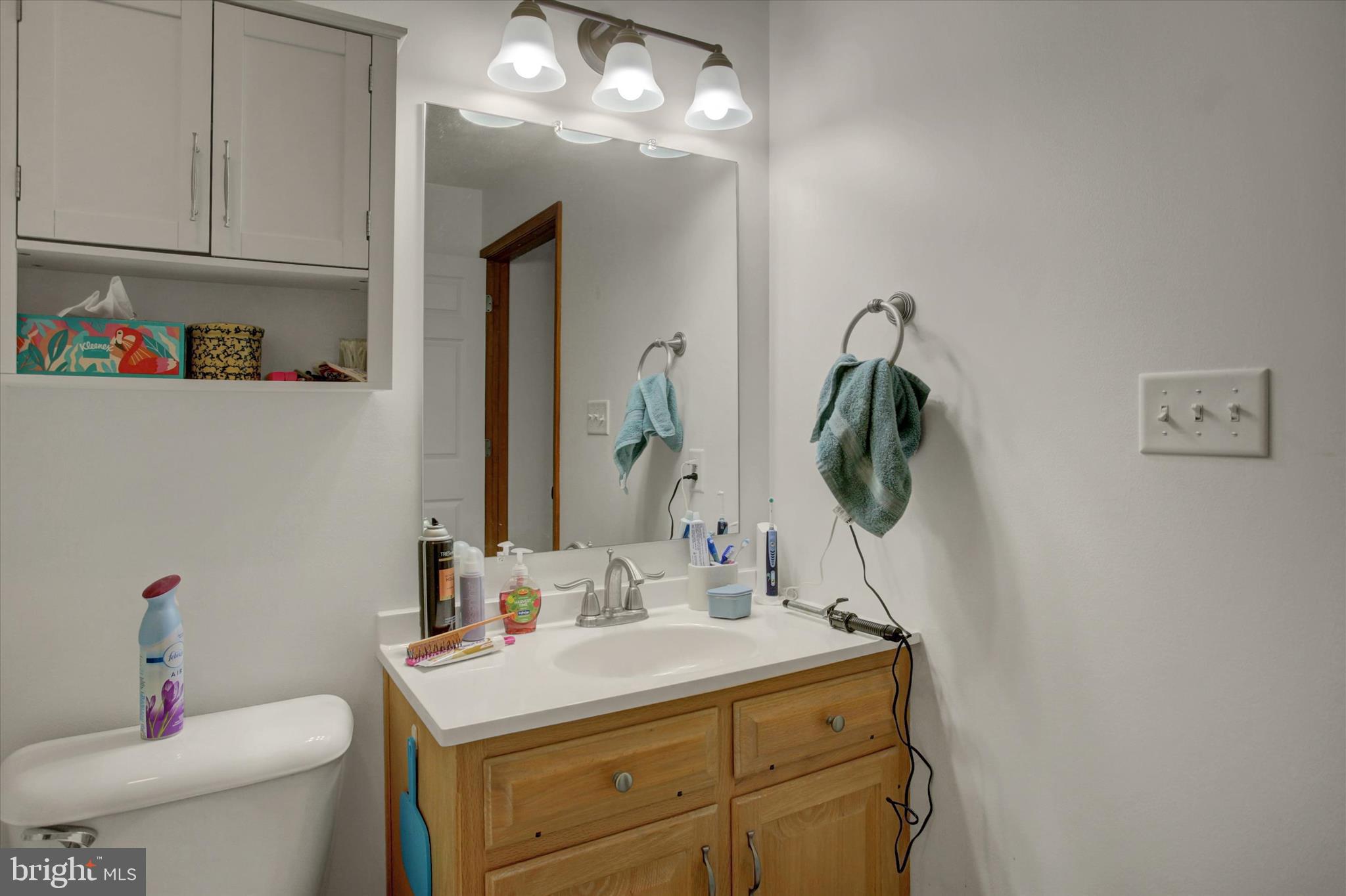 THORNWOOD VILLAGE - Residential