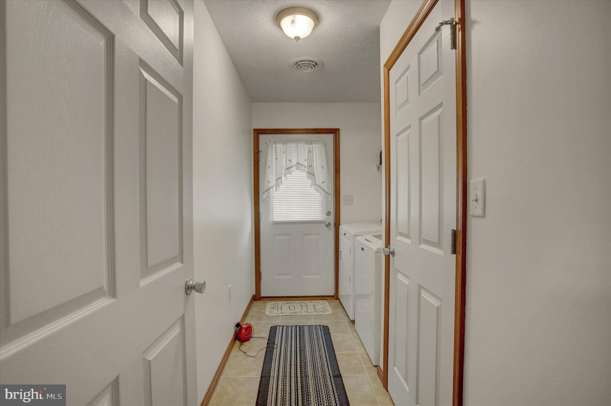 THORNWOOD VILLAGE - Residential