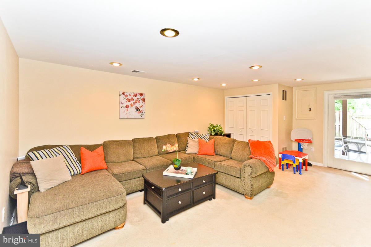 HAYFIELD VIEW - Residential