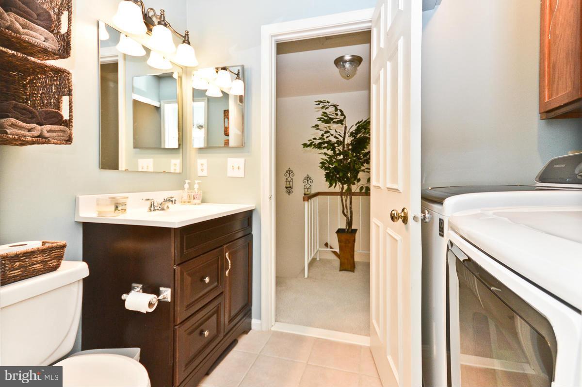 HAYFIELD VIEW - Residential