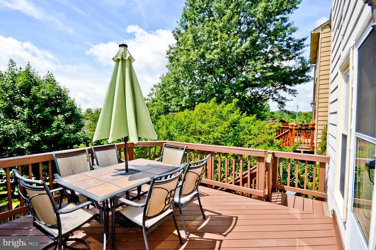 HAYFIELD VIEW - Residential