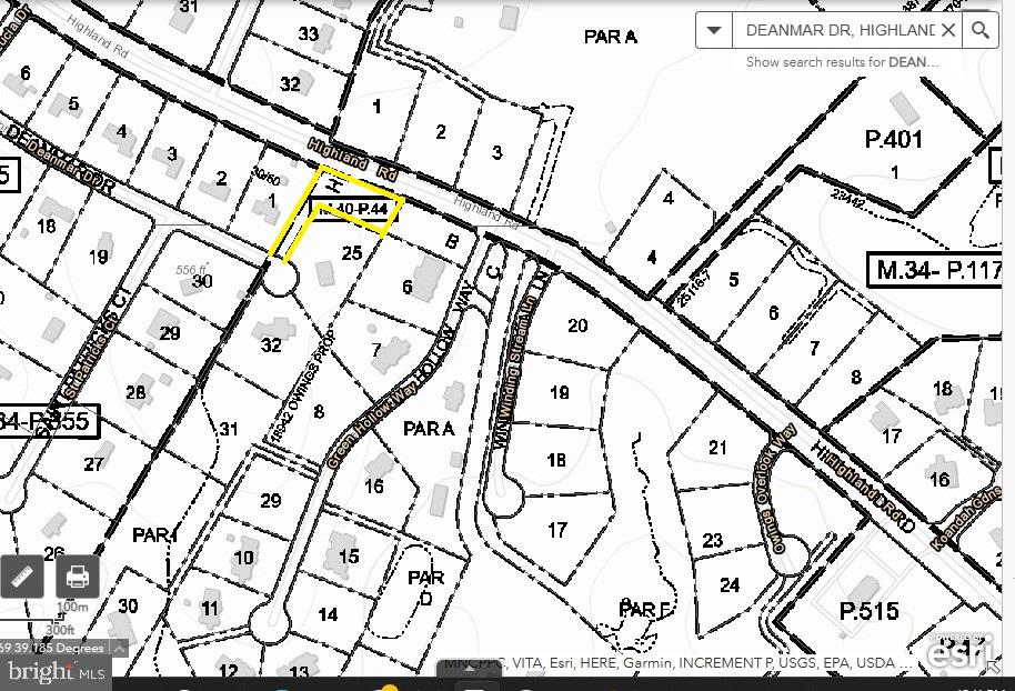 Main image without alt text