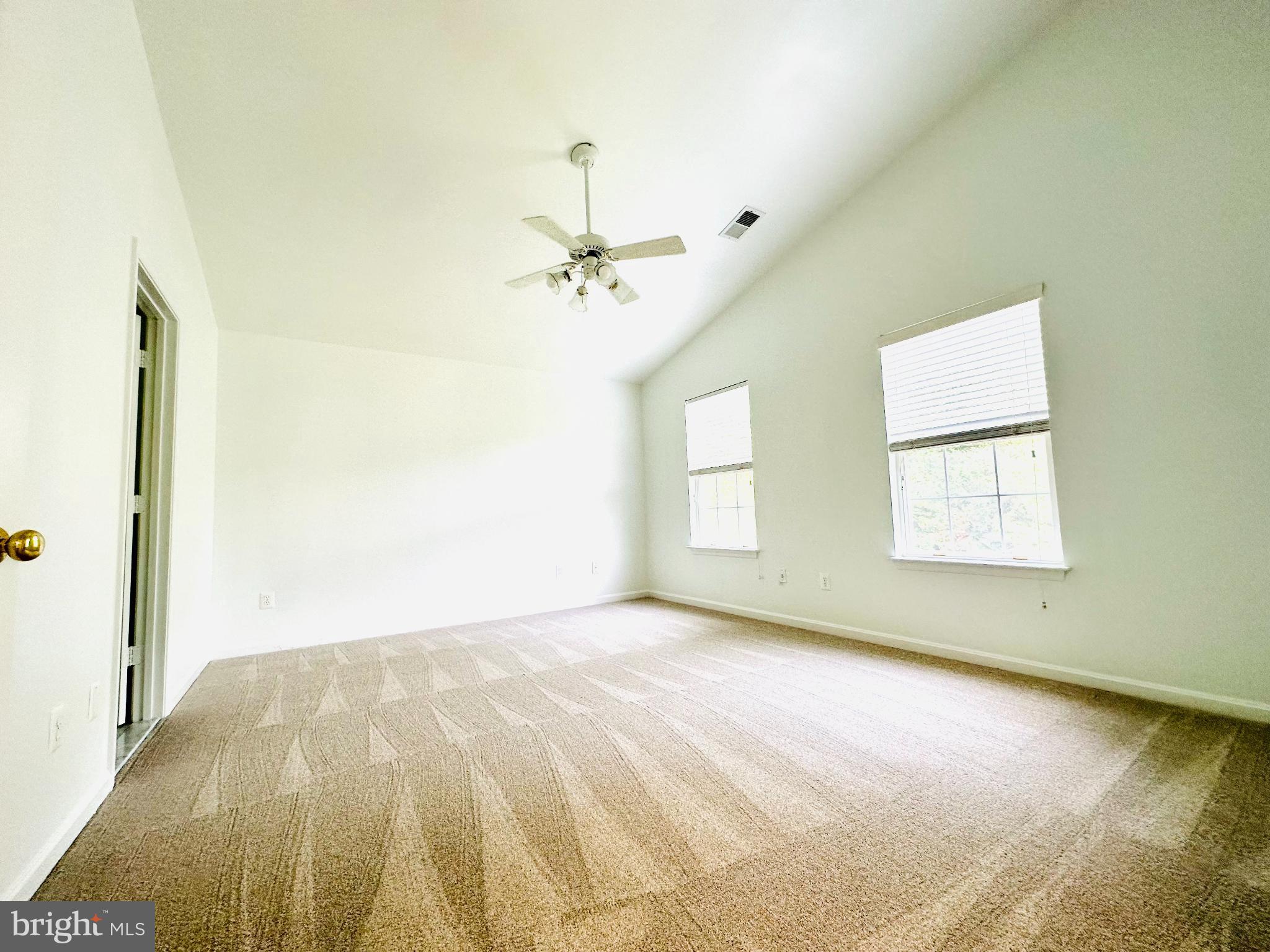 FAIRFAX RIDGE - Residential Lease