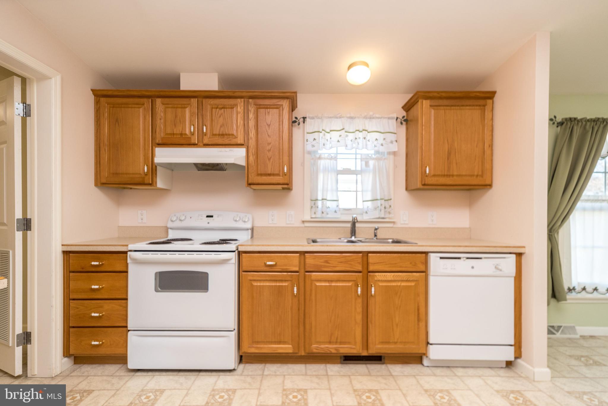 SPRING VALLEY VILLAG - Residential