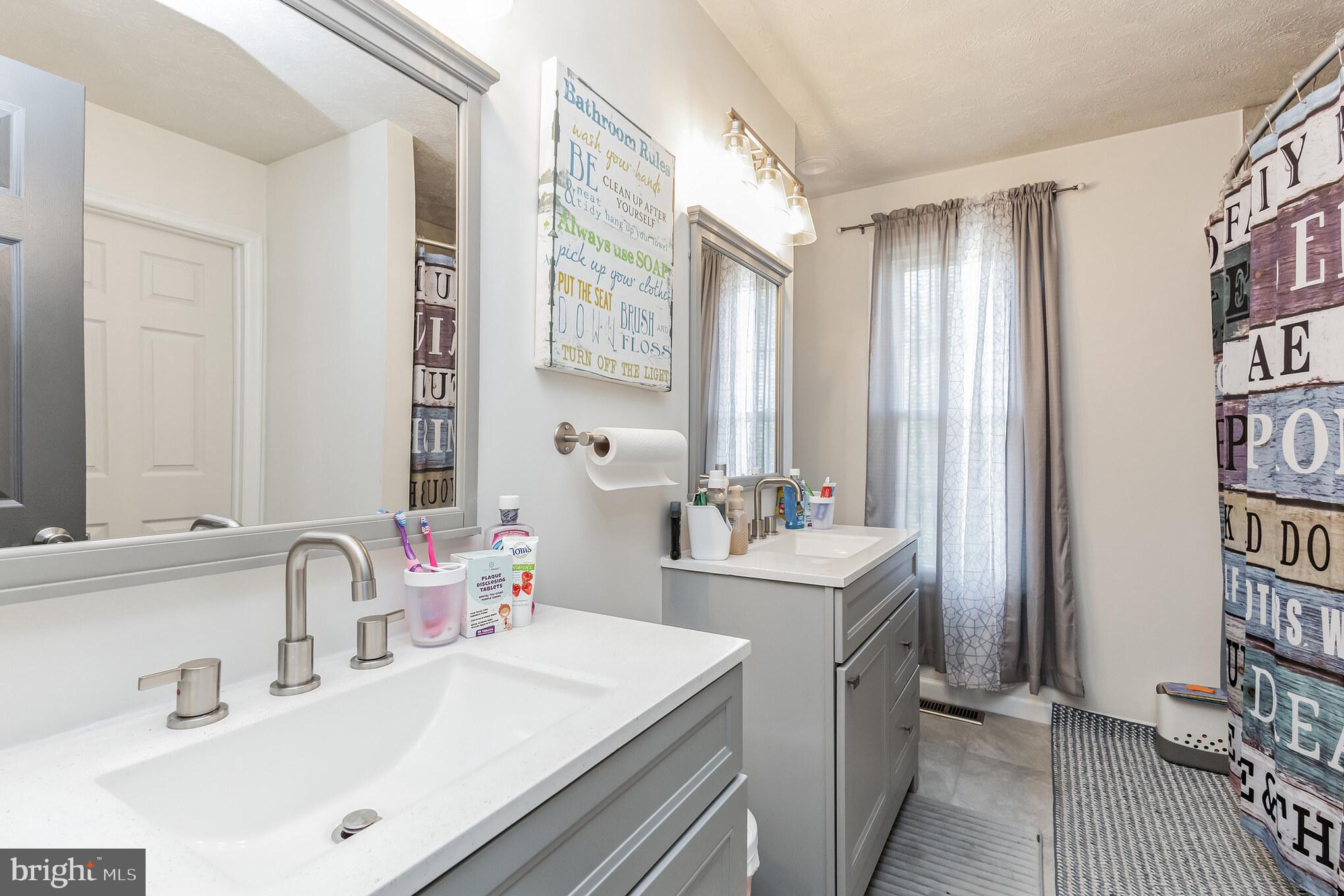 SUMMERFIELD - Residential