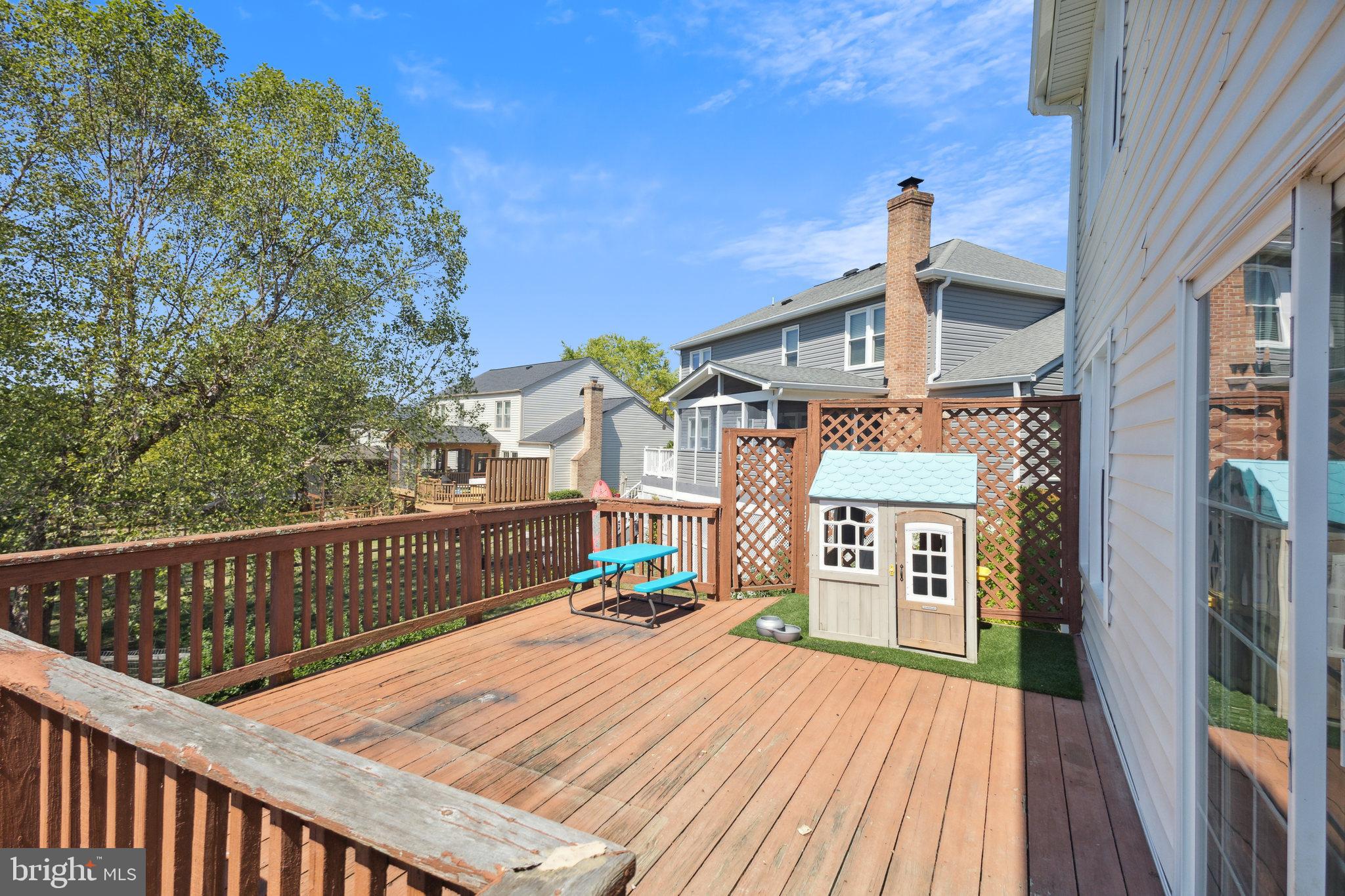 SUMMERFIELD - Residential