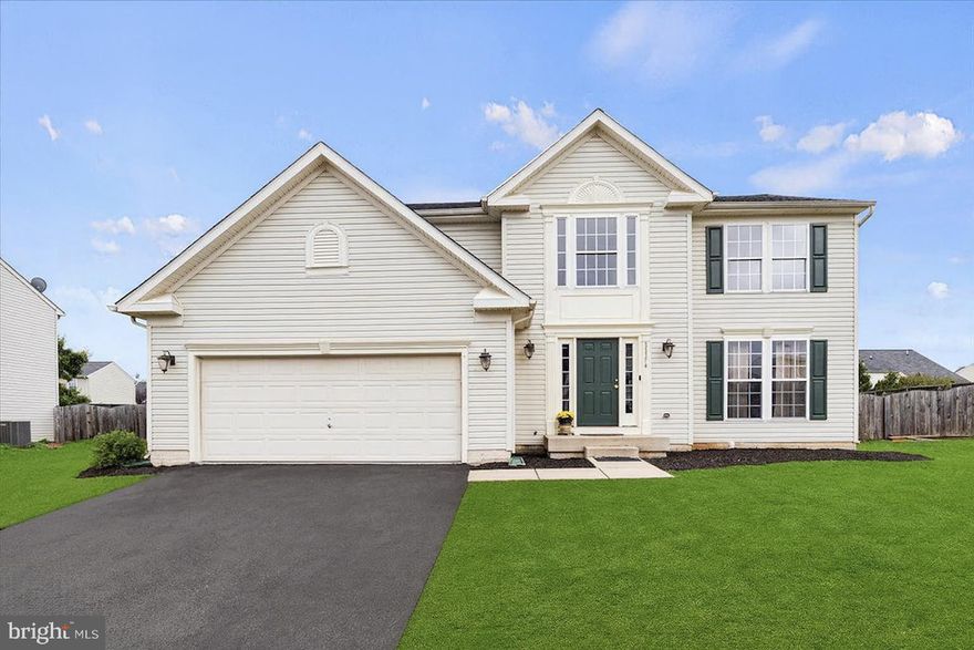 For Rent –
$2600
*The owner will occupy the basement level. The beautifully maintained upper two levels are available for rent, 4 bedrooms, and 2 and half bath. Separate entrances/exits. Washer and dryer on main level. 
 
0ption 2-  $3300
You also have the option to rent out entire home, includes 6 bedrooms, and 3 and half bath in total.

Welcome to this beautifully maintained colonial in the quiet Southcoate Village community—now available for rent! This spacious home offers a fresh, updated interior with modern comforts and thoughtful upgrades throughout.

NOT FURNISHED