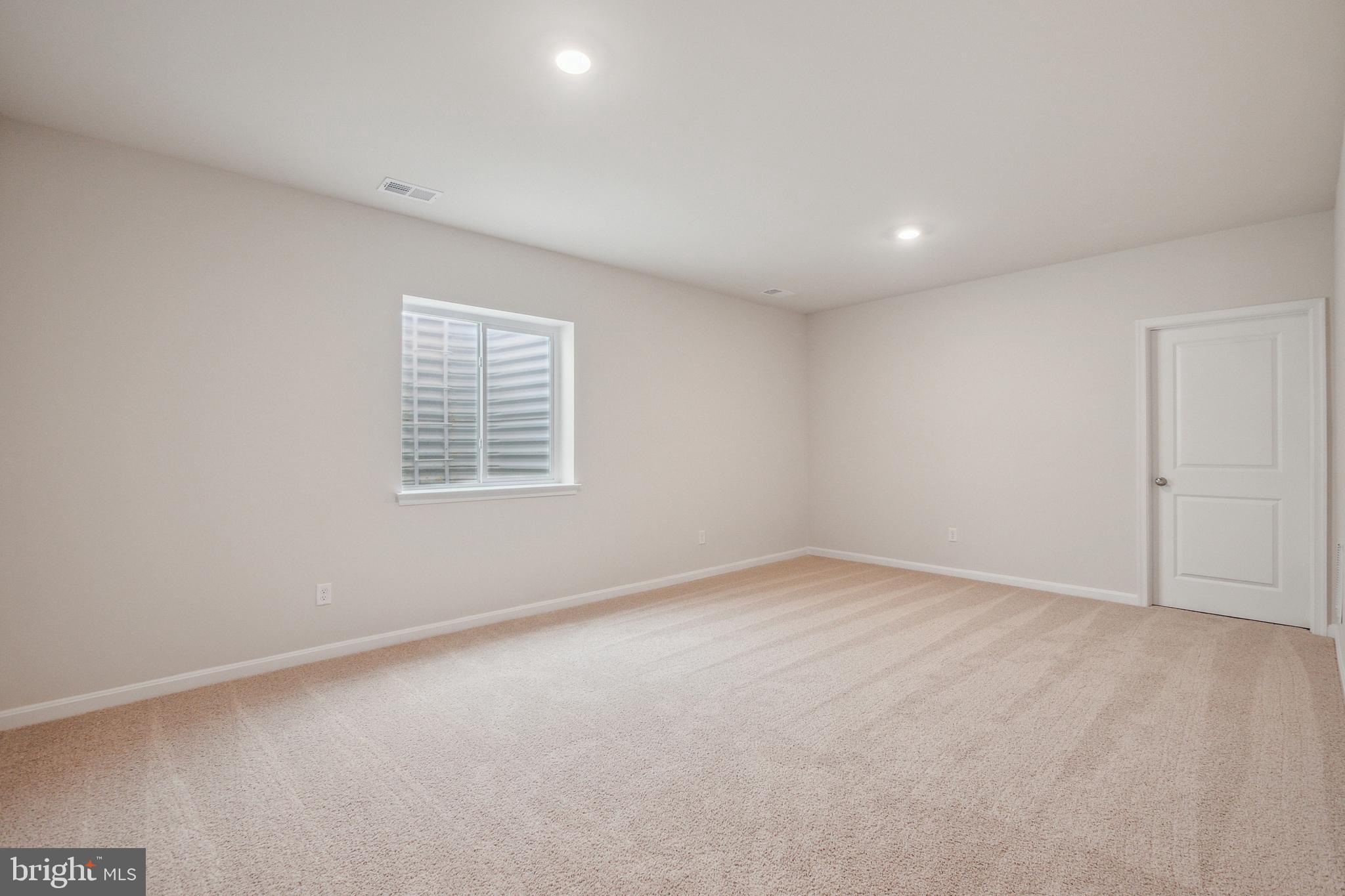 VALLEY VIEW - Residential Lease