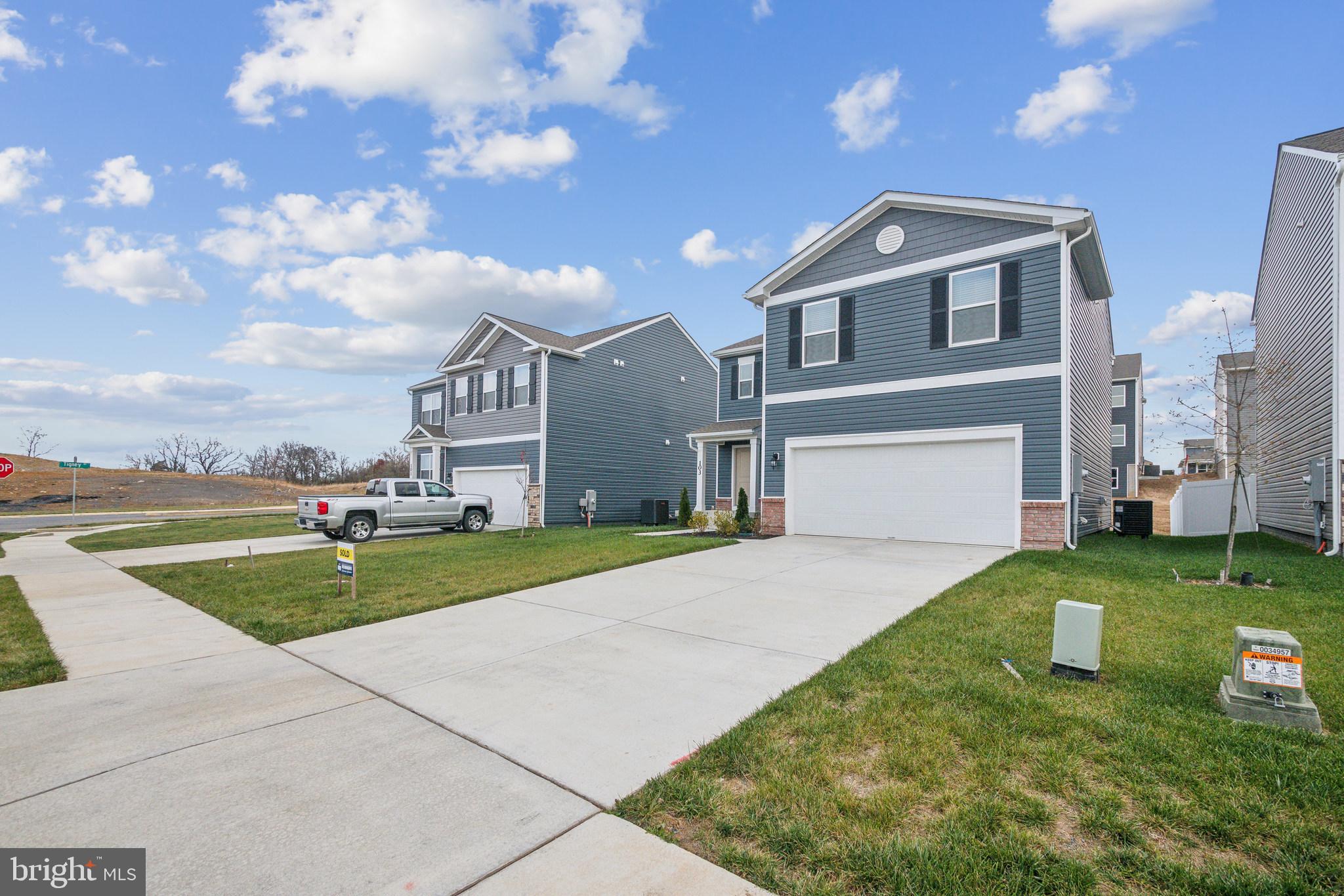 VALLEY VIEW - Residential Lease